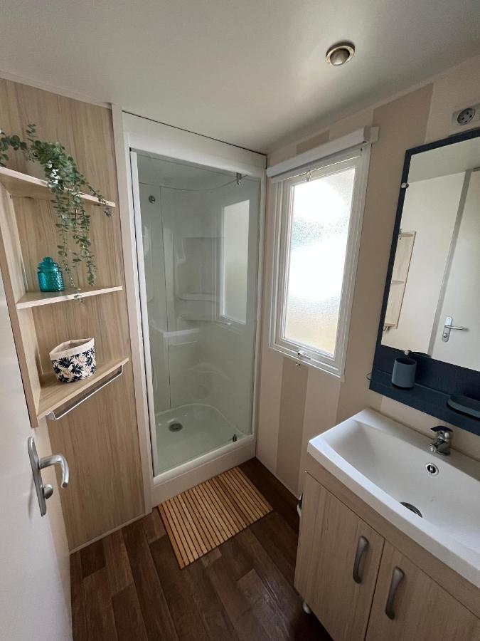 Mobil-home climatisé avec piscine Aureilhan  Esterno foto